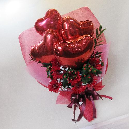 �ԐF�K�[�x���̃o���[���u�[�P�u�N�A�h���v�� �n�[�g/Quadruple Heart�v5