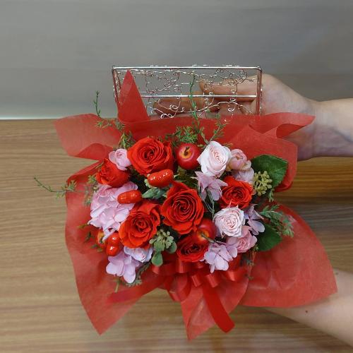 ���K�N�v���U�[�u�h�t�����[�̃W���G���[�{�b�N�X�A�����W�����g�u��M�v
