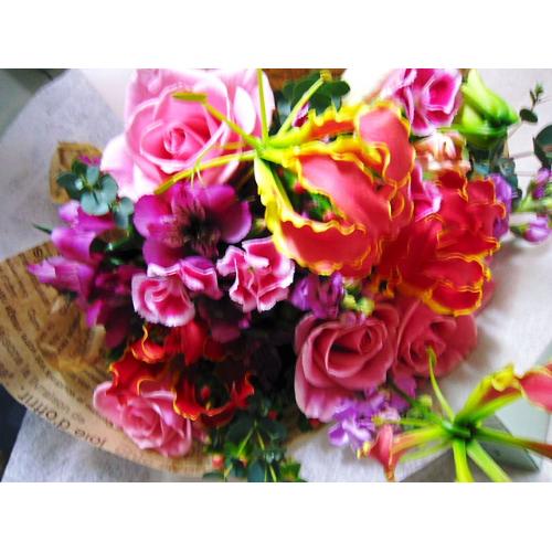 �g��4