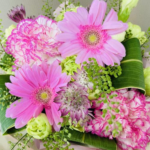 �{�^�j�J���ȃ��b�s���O�������s���N�n�A�����W�����g3
