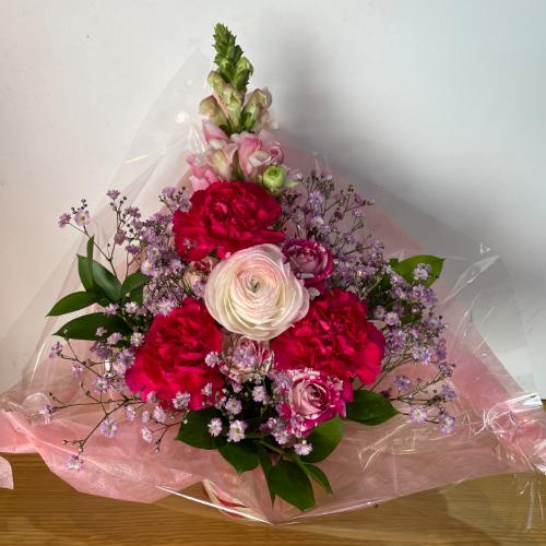 �s���N�Ɣ��̉������͋C�̃A�����W�����g4