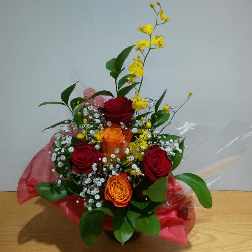 �K���X�̊�Ƀo���̃A�����W�����g6