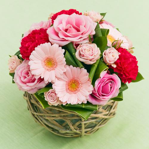 �s���N���[�Y�̃��}���e�B�b�N�A�����W�����g